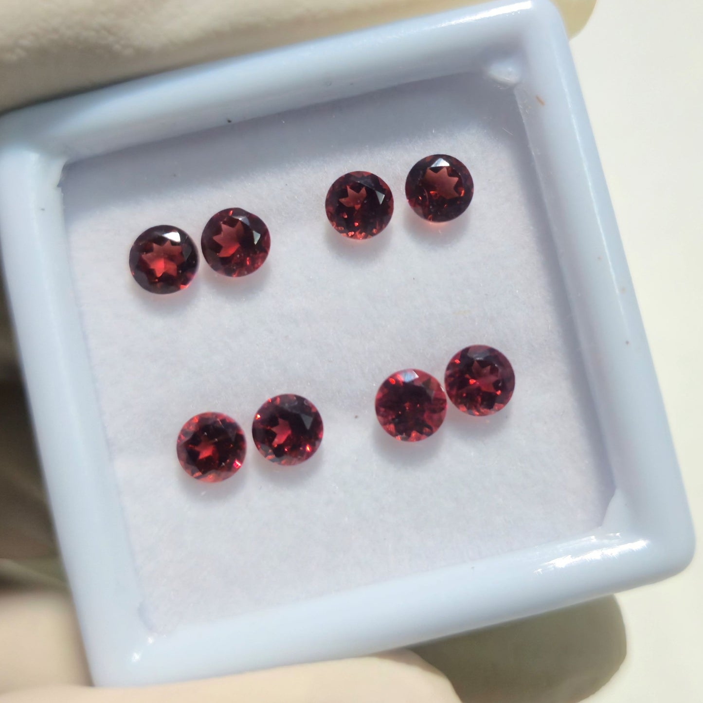 4 Pairs Natural Garnet Faceted Gemstone – 5mm Round Cut Loose Stones