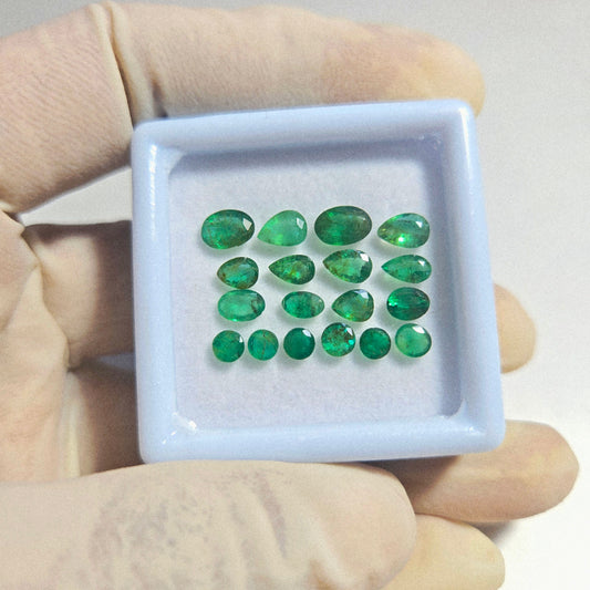 18 Pcs Natural Emerald Faceted Loose Gemstone – 5.8 Carats |3-6mm Mix Cut