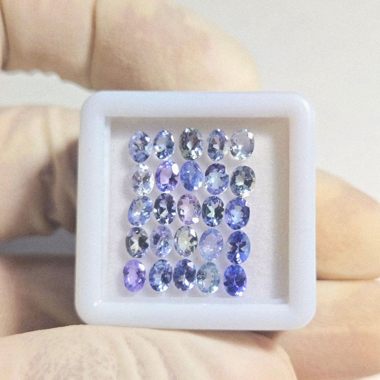 Natural Tanzanite Faceted Gemstones – 25 Pcs | 4.4 Carats | 4x3mm Oval Cut | Untreated AAA