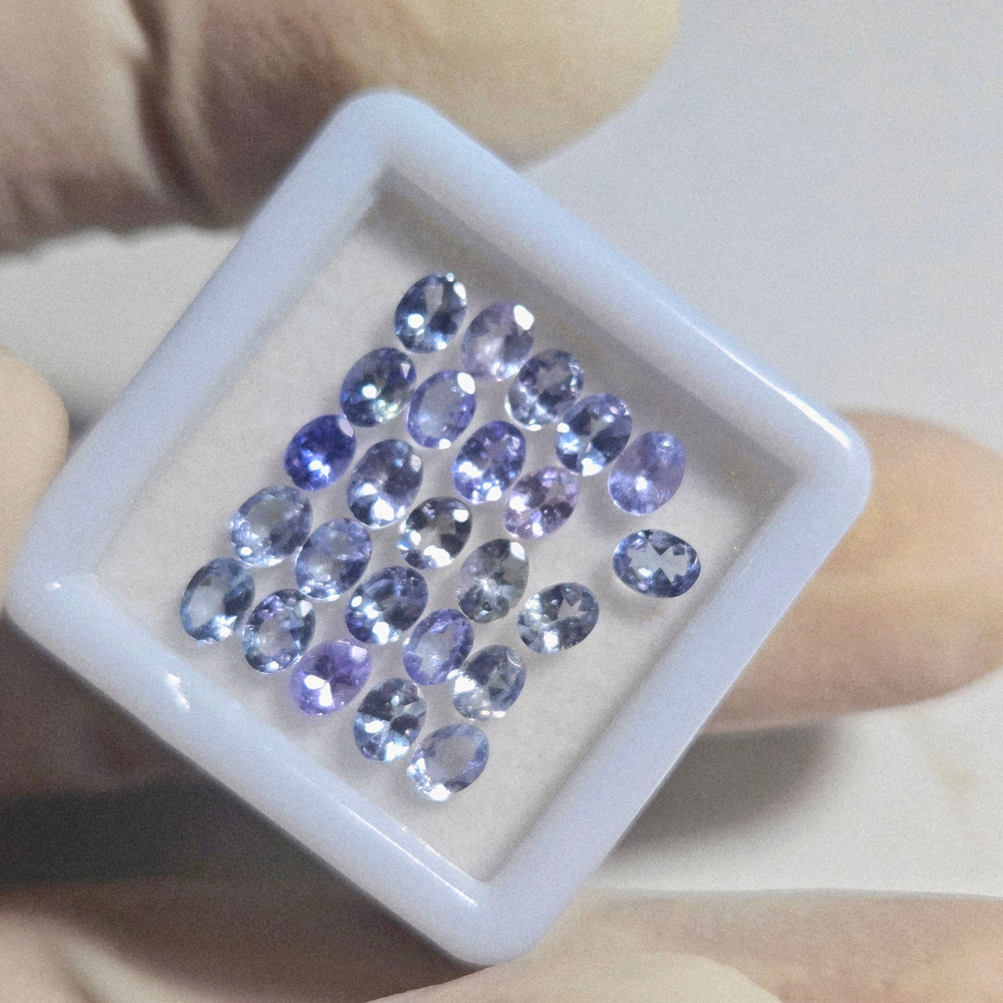 Natural Tanzanite Faceted Gemstones – 25 Pcs | 4 Carats | 4x3mm Oval Cut | Untreated AAA